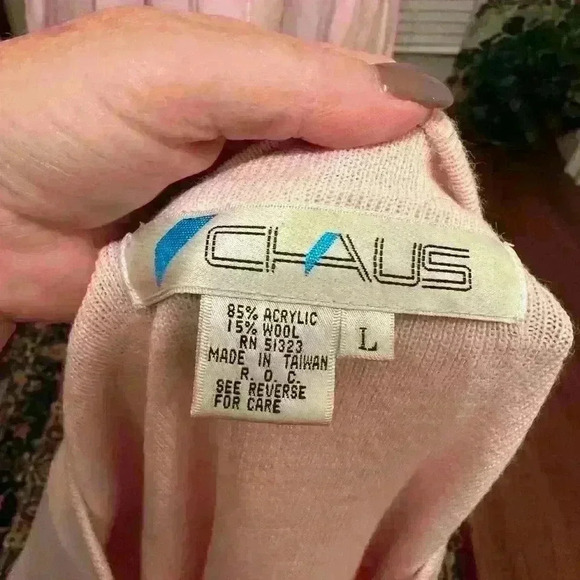 Vintage 1980s  sweater set and skirt - Picture 7 of 8